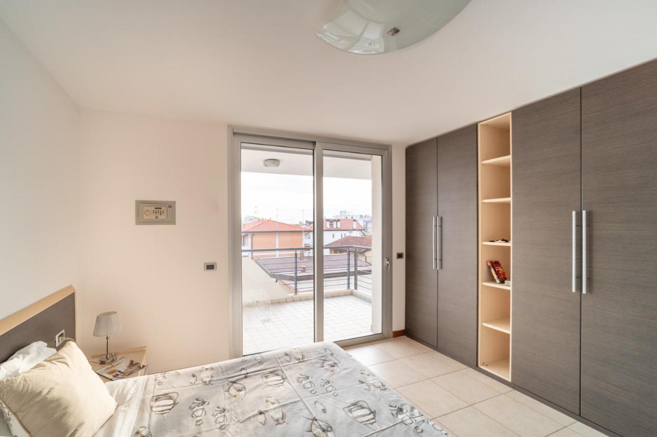Residenza Ore Felici Lignano Sabbiadoro Buitenkant foto