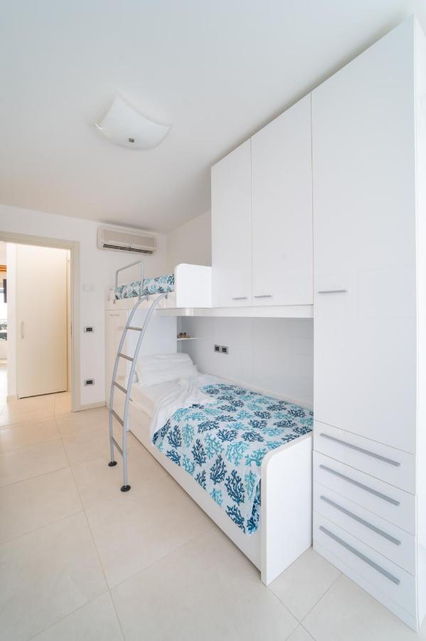 Residenza Ore Felici Lignano Sabbiadoro Buitenkant foto