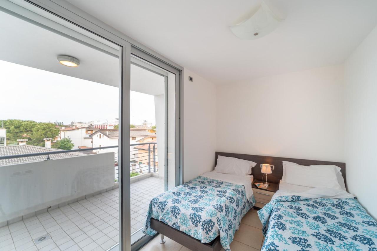 Residenza Ore Felici Lignano Sabbiadoro Buitenkant foto