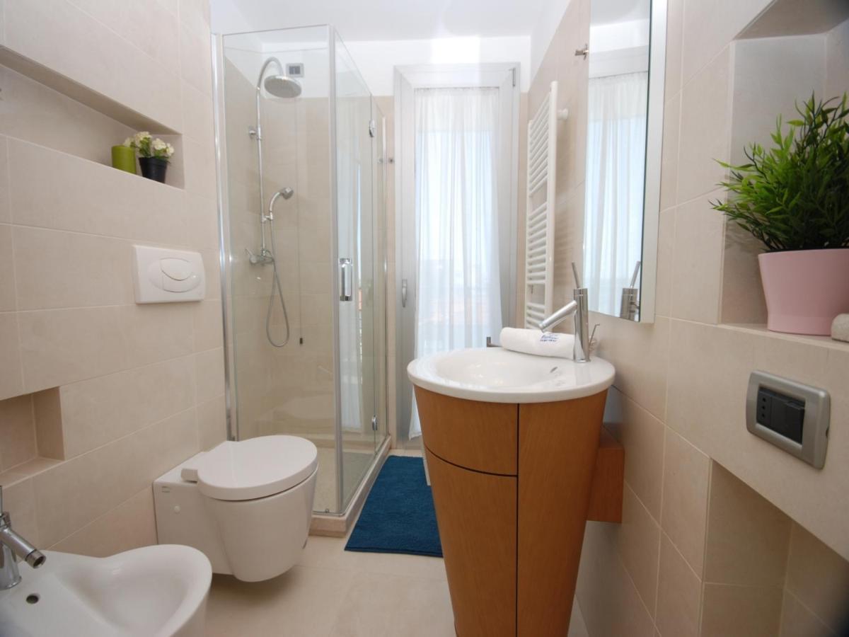 Residenza Ore Felici Lignano Sabbiadoro Buitenkant foto