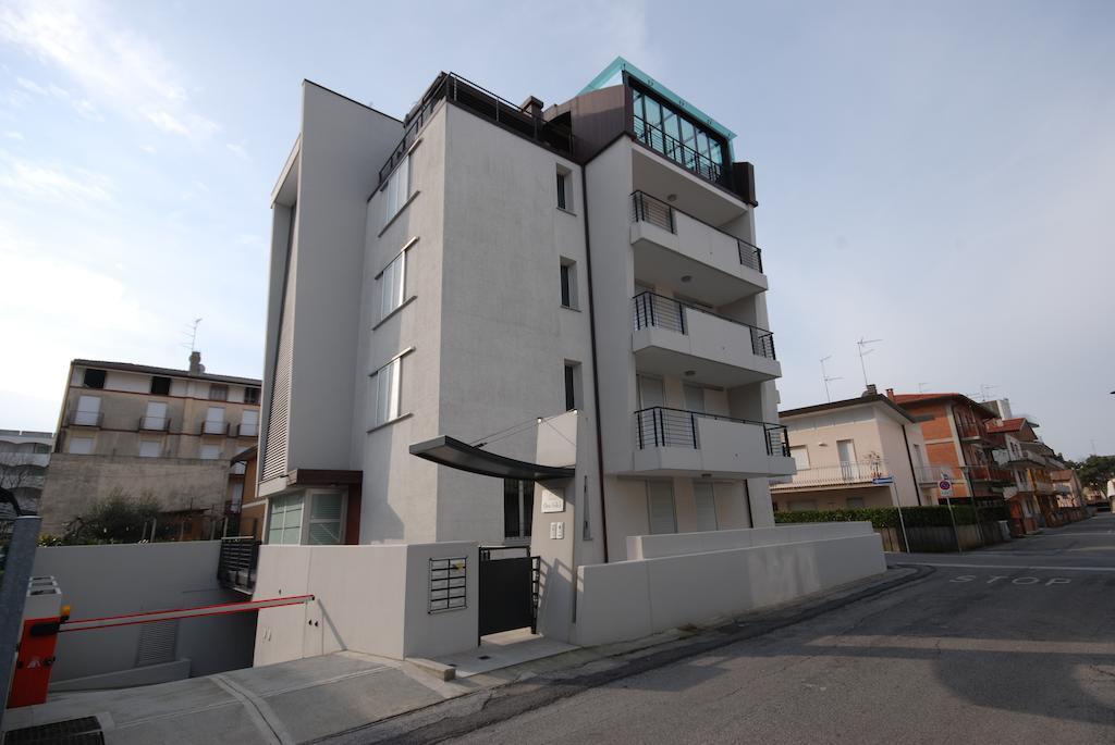 Residenza Ore Felici Lignano Sabbiadoro Buitenkant foto