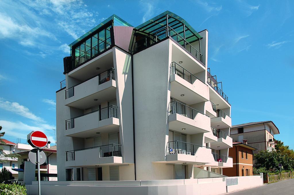Residenza Ore Felici Lignano Sabbiadoro Buitenkant foto