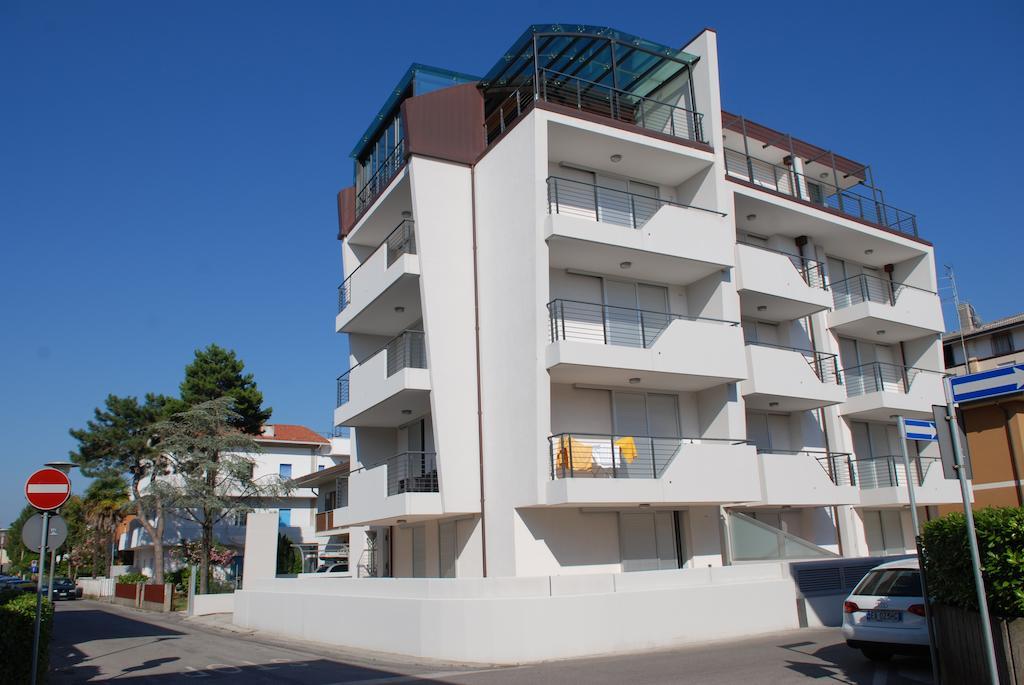 Residenza Ore Felici Lignano Sabbiadoro Buitenkant foto
